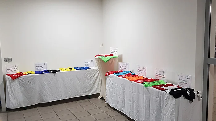 AH Petschallies Unterseite Sponsoring Trikot