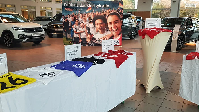 AH Petschallies Unterseite Sponsoring Trikot