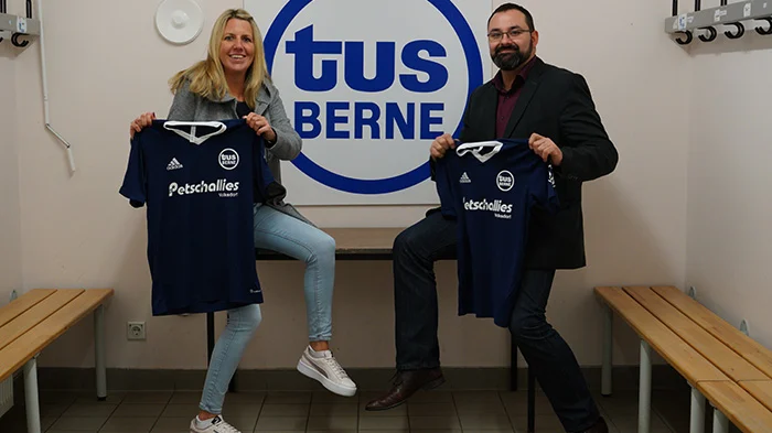 AH Petschallies Unterseite Sponsoring Trikot