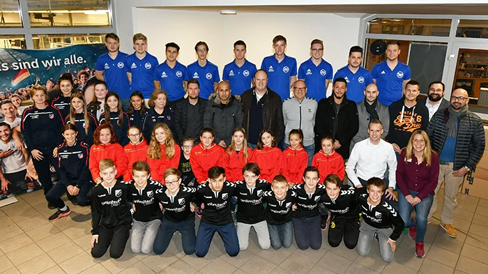 AH Petschallies Unterseite Sponsoring Trikot